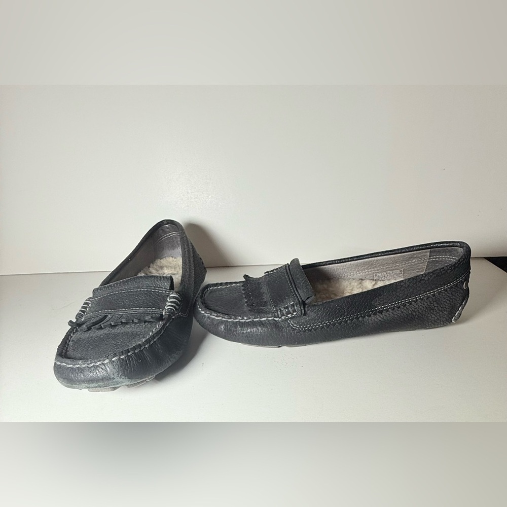 UGG Lonna Sheepskin Slippers Loafers Moccasin Black